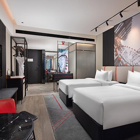 Radisson Red Hotel Zhuhai Gongbei Port Bagian luar foto